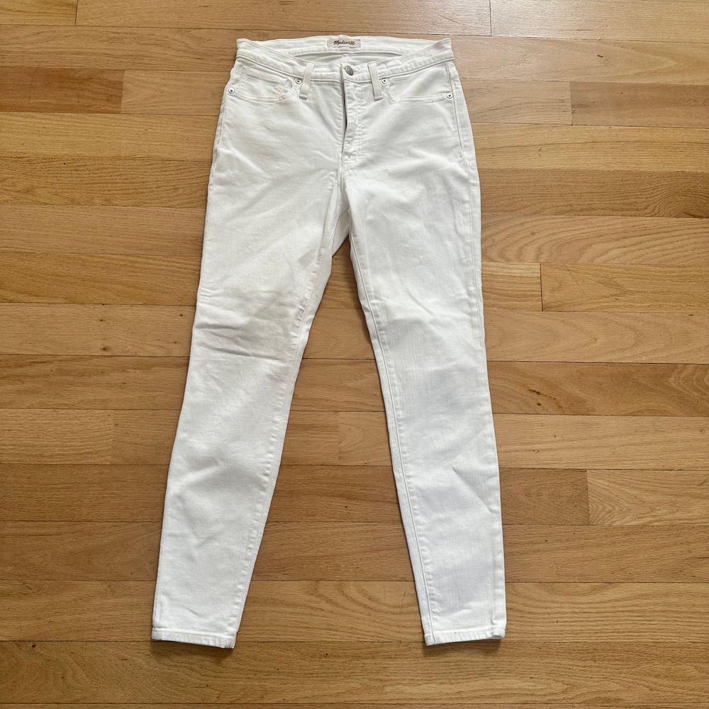 Madewell 9" High-Rise Skinny Jeans in Pure White Size 28 (Size 6) - Picture 2 of 10
